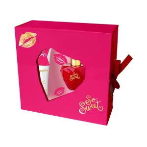 Set pentru femei Lolita Lempicka So Sweet - Eau de Parfum 50 ml + Loțiune de corp 75 ml