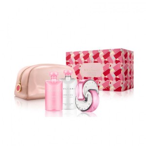 Set pentru femei Bvlgari Omnia Pink Sapphire - Apă de toaletă 65 ml + Loțiune de corp BL 75 ml + Gel de duș SG 75 ml + Geantă de transport Set pentru femei Bvlgari Omnia Pink Sapphire - Apă de toaletă 65 ml + Loțiune de corp BL 75 ml + Gel de duș SG 75 ml + Geantă de transport