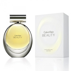 Calvin Klein Beauty - Eau de Parfum pentru femei 30 ml. Calvin Klein Beauty - Eau de Parfum pentru femei 30 ml.